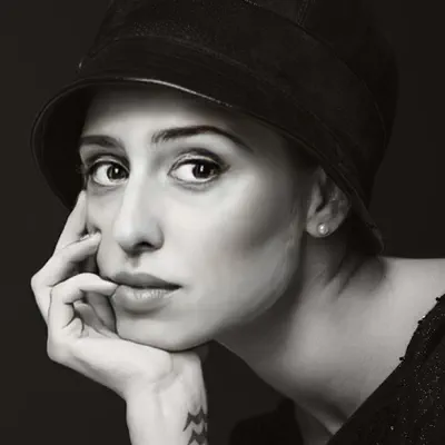 Listen to Aretha Kosmidou, watch music videos, read bio, see tour dates & more!