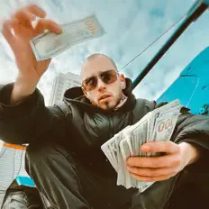 Hör dir BSWEEDY an, schau dir Musikvideos an, lies die Biografie, finde Tourdaten und mehr!