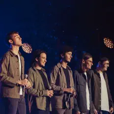 Ascolta L'Avvinta, guarda video musicali, leggi la biografia, vedi le date del tour & altro!