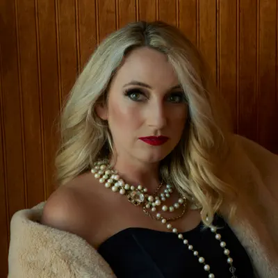 Listen to Becky Middleton, watch music videos, read bio, see tour dates & more!