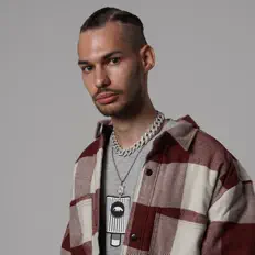 Ouve Lenox Black Magic, vê vídeos de música, lê a biografia, vê as datas da digressão e muito mais!