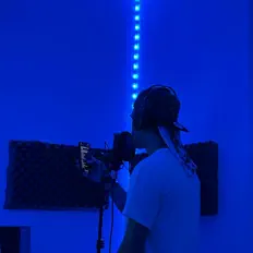 Ακούστε περιεχόμενο από Jon02elveterano, παρακολουθήστε μουσικά βίντεο, διαβάστε το βιογραφικό, δείτε ημερομηνίες περιοδείας, και πολλά ακόμη!