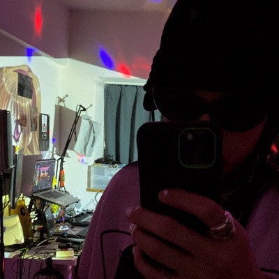 Ascolta nerdwitchkomugichan, guarda video musicali, leggi la biografia, vedi le date del tour & altro!