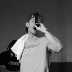 D-Ruls सुनें, म्यूज़िक वीडियो देखें, बायो पढ़ें, दौरे की तारीखें और बहुत कुछ देखें!