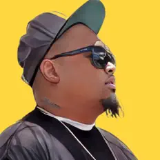 Ouve Echo Un, vê vídeos de música, lê a biografia, vê as datas da digressão e muito mais!