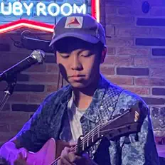 Listen to Andrew Tran, watch music videos, read bio, see tour dates & more!