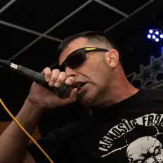 Escucha a A.S.C.O., mira videos musicales, lee su biografía, consulta las fechas de las gira y más.