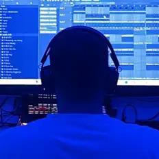 Ouça No Excuse Beats, assista a videoclipes, leia a biografia, veja as datas das turnês e mais!