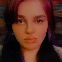 Poslechněte si interpreta undefined, sledujte hudební videa, přečtěte si životopis, podívejte se na data turné a další informace.