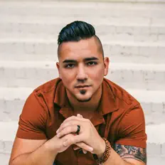 Luister naar Sean Be, bekijk muziekvideo's, lees de bio, bekijk de tourdata, en meer!