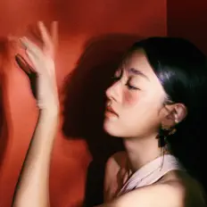 Escucha a Joyce Cheung, mira videos musicales, lee su biografía, consulta las fechas de las gira y más.