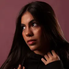 收听 Valen Eslava、观看音乐视频、阅读小传、查看巡演日期等 ！