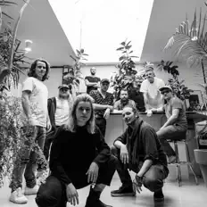 FCBO - Fountain Cave Basement Orchestraを聴いたり、ミュージックビデオを鑑賞したり、経歴やツアー日程などを確認したりしましょう！