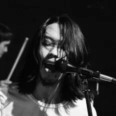 聆聽 Seth Gunter、觀看音樂影片、閱讀小傳、查看巡演日期等！