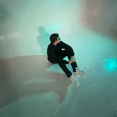 收听 Coast B、观看音乐视频、阅读小传、查看巡演日期等 ！