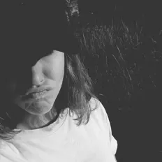 Listen to Alexandra Hallberg, watch music videos, read bio, see tour dates & more!