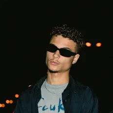 Listen to rrmiguelc, watch music videos, read bio, see tour dates & more!