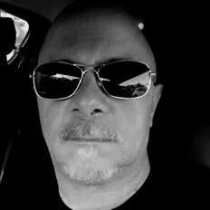 Escucha a Glauco Lanati, mira videos musicales, lee su biografía, consulta las fechas de las gira y más.