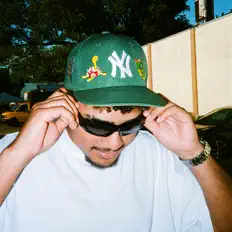 Dengarkan Kid Kev, tonton video musik, baca bio, lihat tanggal tur & lainnya!