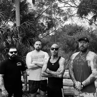 Listen to Chain Gang, watch music videos, read bio, see tour dates & more!