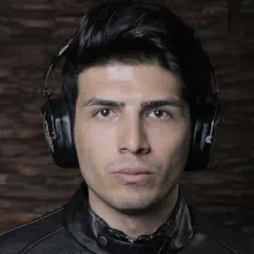 DJMaviを聴いたり、ミュージックビデオを鑑賞したり、経歴やツアー日程などを確認したりしましょう！