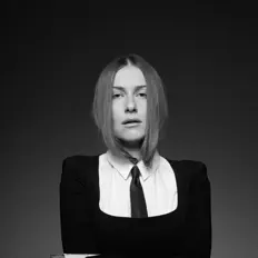 Listen to Ester Peony, watch music videos, read bio, see tour dates & more!