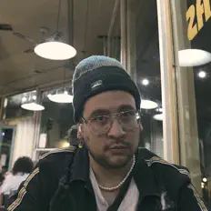 Listen to Aaron Oliver, watch music videos, read bio, see tour dates & more!