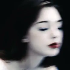 Matyaを聴いたり、ミュージックビデオを鑑賞したり、経歴やツアー日程などを確認したりしましょう！