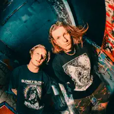 Luister naar Down For Tomorrow, bekijk muziekvideo's, lees de bio, bekijk de tourdata, en meer!