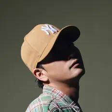 TATSUを聴いたり、ミュージックビデオを鑑賞したり、経歴やツアー日程などを確認したりしましょう！