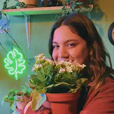 Listen to Ruth de las Plantas, watch music videos, read bio, see tour dates & more!
