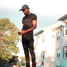 收听 Baraq、观看音乐视频、阅读小传、查看巡演日期等 ！