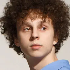 Ascolta JSB, guarda video musicali, leggi la biografia, vedi le date del tour & altro!