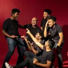 Ascolta Kõlama, guarda video musicali, leggi la biografia, vedi le date del tour & altro!