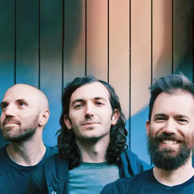 Listen to A Great Big Pile Of Leaves, watch music videos, read bio, see tour dates & more!