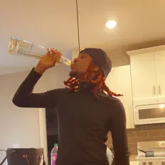 Escucha a BrazyBraz, mira videos musicales, lee su biografía, consulta las fechas de las gira y más.