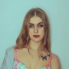 Ouve Natalia Samuel, vê vídeos de música, lê a biografia, vê as datas da digressão e muito mais!