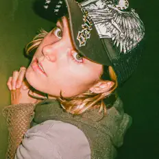 Listen to Marilyne Léonard, watch music videos, read bio, see tour dates & more!