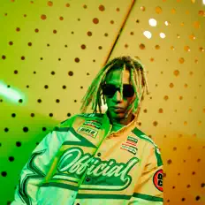 收听 Bayron El Elegido、观看音乐视频、阅读小传、查看巡演日期等 ！