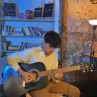 undefined을(를) 듣고, 뮤직 비디오를 보고, 약력을 읽고, 투어 일정 등을 확인하세요!