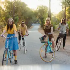 Escucha a King Ibis, mira videos musicales, lee su biografía, consulta las fechas de las gira y más.