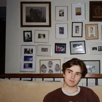 Hör dir undefined an, schau dir Musikvideos an, lies die Biografie, finde Tourdaten und mehr!