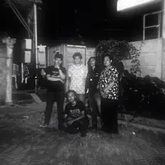 Dengarkan Bad Preacher, tonton video musik, baca bio, lihat tanggal tur & lainnya!