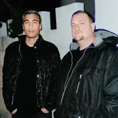 Ouça Gunmetal, assista a videoclipes, leia a biografia, veja as datas das turnês e mais!