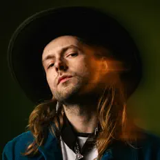 Escucha a Noah Speaks, mira videos musicales, lee su biografía, consulta las fechas de las gira y más.