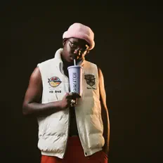 Ascolta Rolly Pyper, guarda video musicali, leggi la biografia, vedi le date del tour & altro!