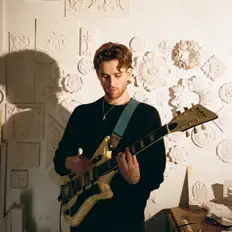 Dengarkan Cash O'brien, tonton video musik, baca bio, lihat tanggal tur & lainnya!