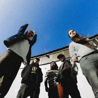 Listen to OVERSIZE, watch music videos, read bio, see tour dates & more!