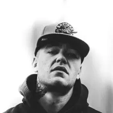 Ascolta C.Rowe, guarda video musicali, leggi la biografia, vedi le date del tour & altro!