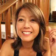 Dengarkan Sonya Seng, tonton video musik, baca bio, lihat tanggal tur & lainnya!